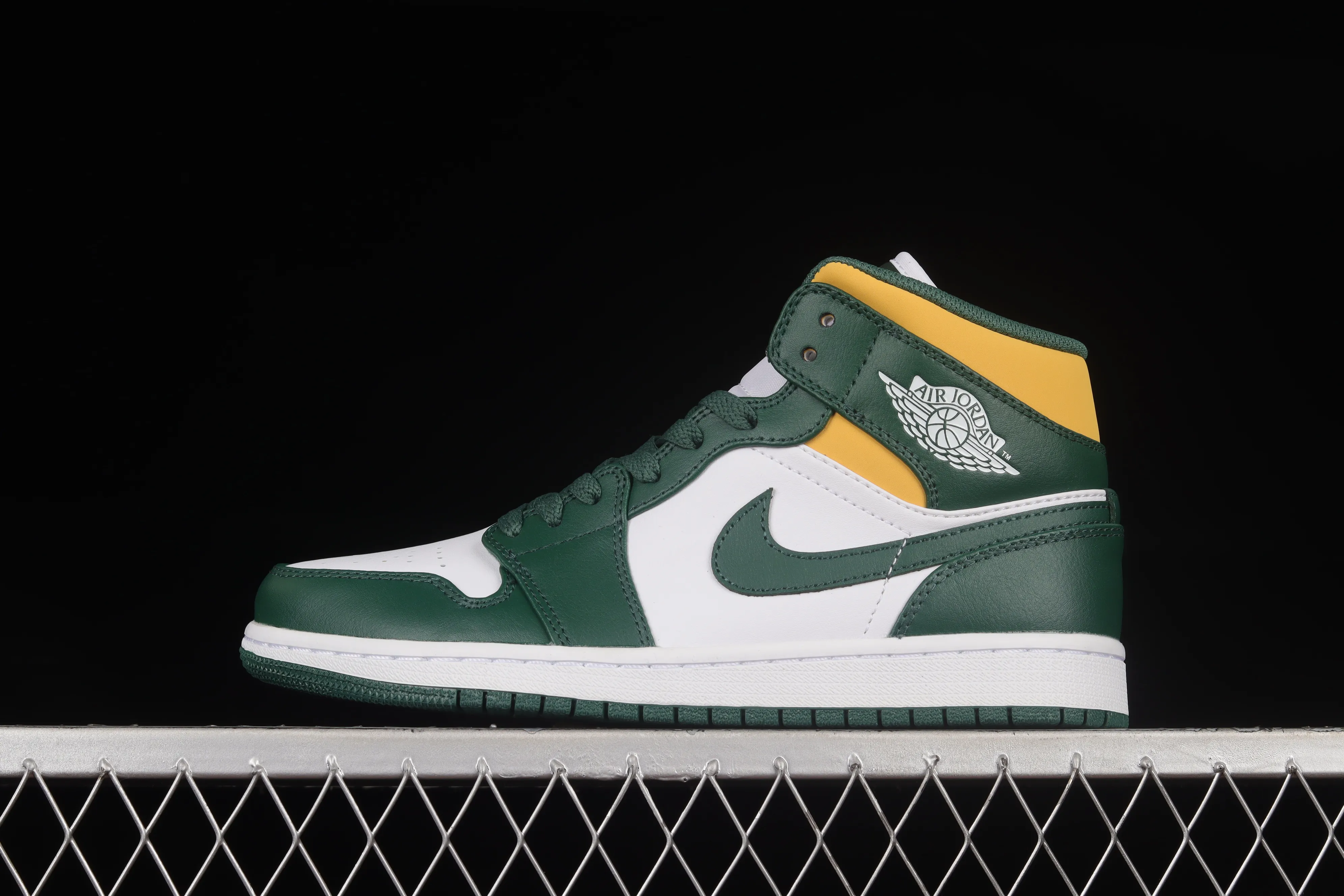 All categories Air Jordan Jordan series basketball shoes Air Jordan 1 Mid G version pure original Air Jordan 1 Mid "Green Yellow" AJ Joe 1 white green yellow Seattle Supersonics 554724-371